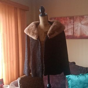 Black Lamb 🐑 Vintage Coat